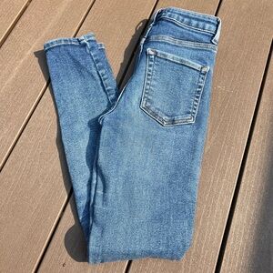 Forever 21- Women’s High Rise Skinny Jeans Size 24